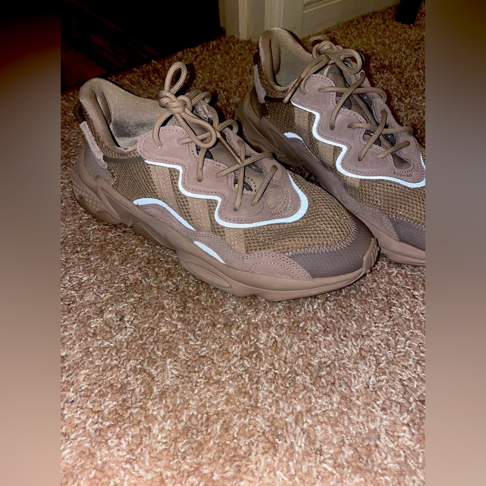ADIDAS Ozweego sneakers